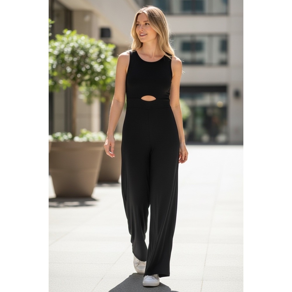 Black Cutout Palazzo Jumpsuit XL Sleeveless‎ Wide Leg Resort Minimalist